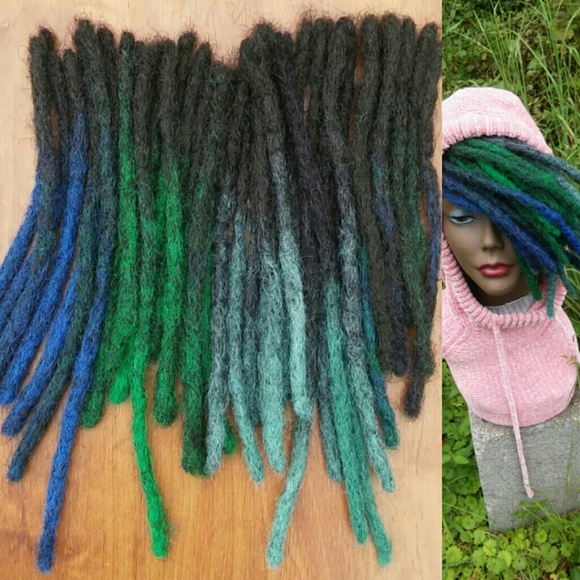 COPY - Short ombre green teal blue crochet dreadl… - Picture 3 of 6